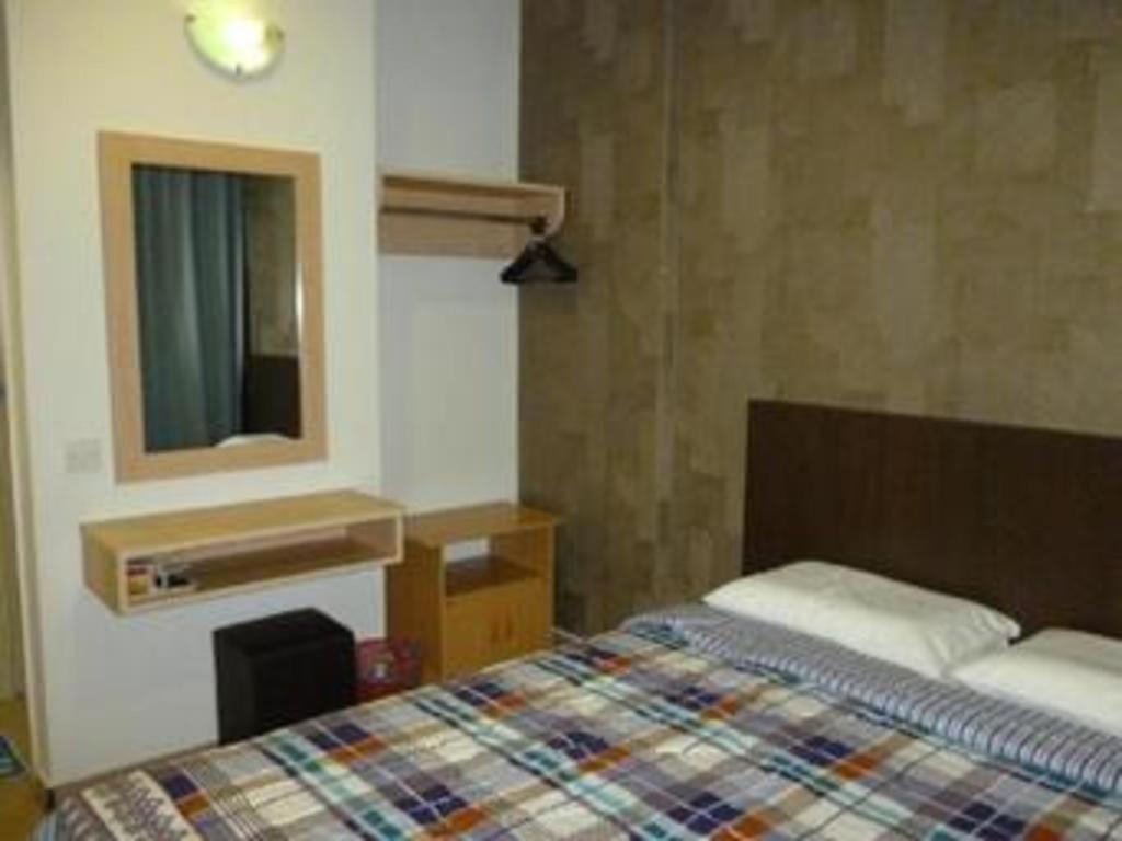 G Six Hotel Sitiawan Ngoại thất bức ảnh