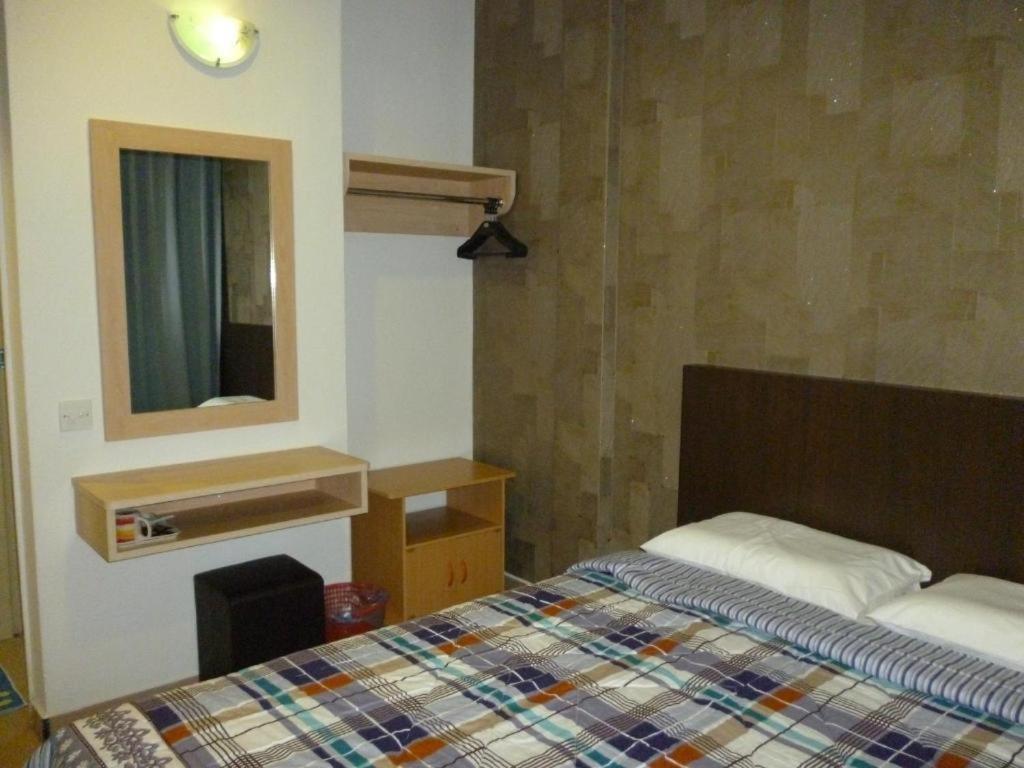 G Six Hotel Sitiawan Ngoại thất bức ảnh