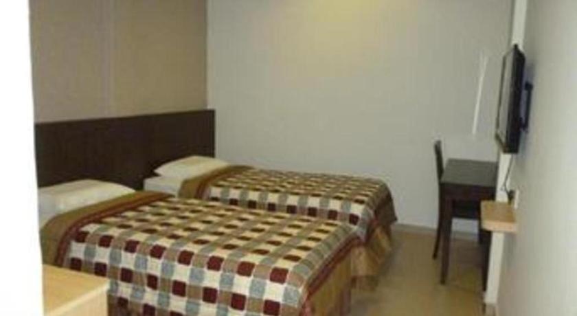 G Six Hotel Sitiawan Ngoại thất bức ảnh