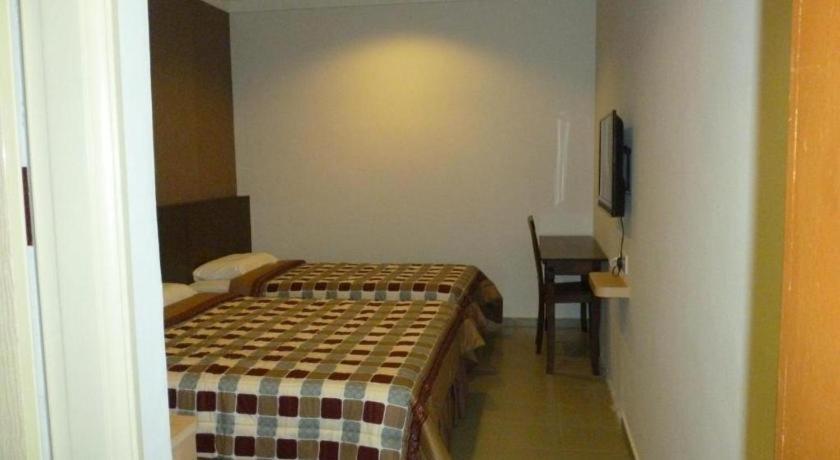G Six Hotel Sitiawan Ngoại thất bức ảnh