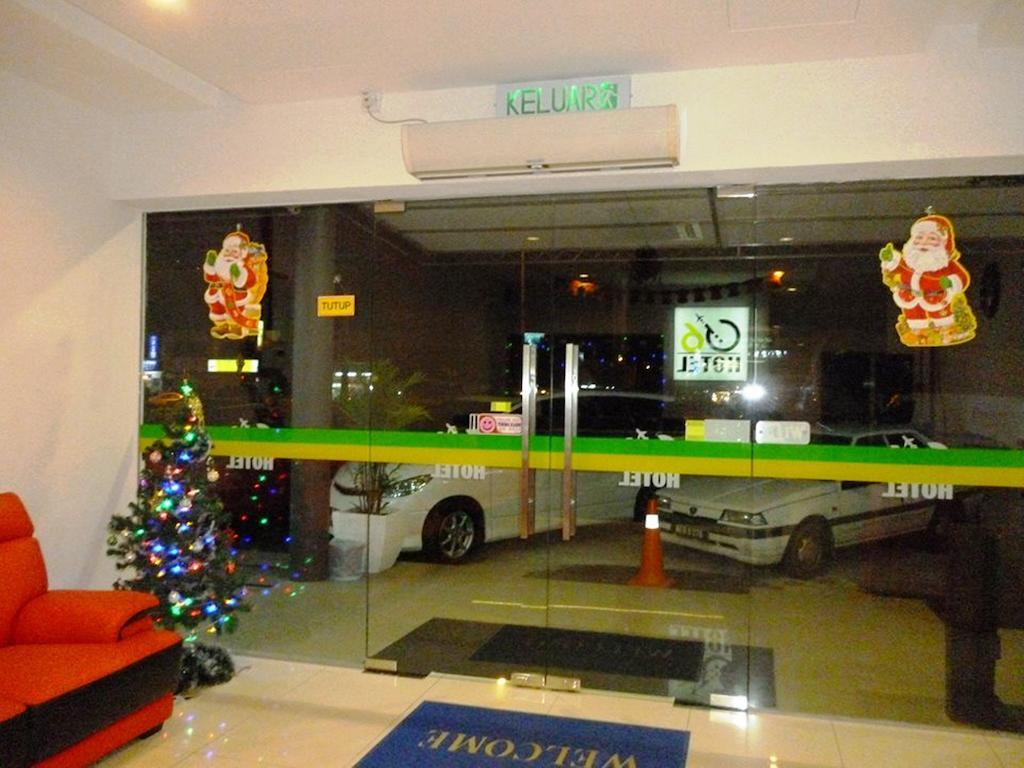 G Six Hotel Sitiawan Ngoại thất bức ảnh