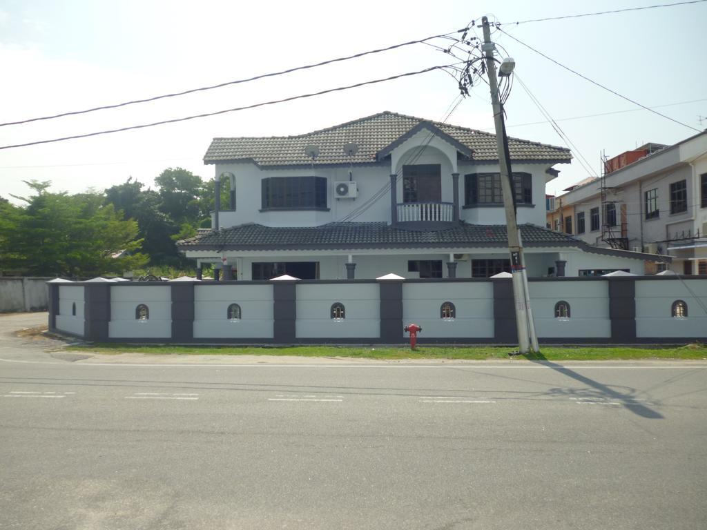 G Six Hotel Sitiawan Ngoại thất bức ảnh