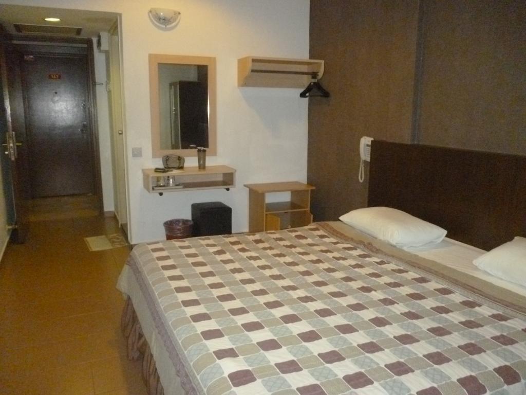 G Six Hotel Sitiawan Ngoại thất bức ảnh