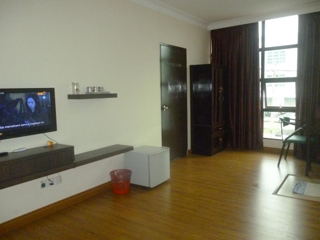 G Six Hotel Sitiawan Ngoại thất bức ảnh